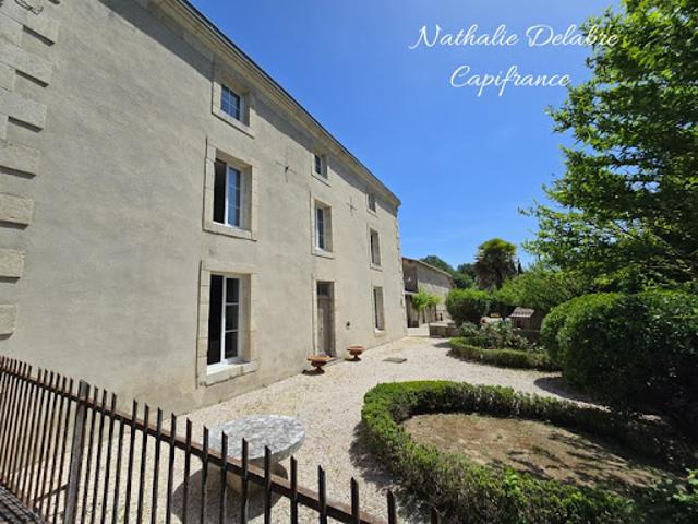 Vente Maison 6 pièces 209 m2 Nanteuil