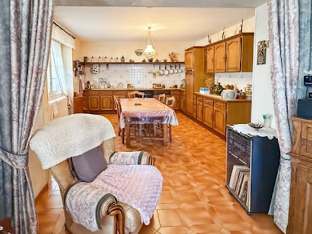 Vente Maison 6 pièces 209 m2 Touille