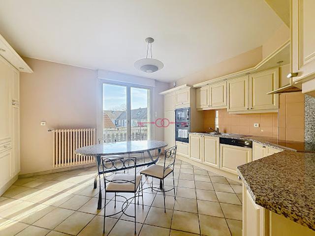 Vente Maison 6 pièces 200 m2 Merfy
