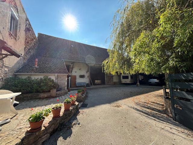 Vente Maison 6 pièces 200 m2 Nanton