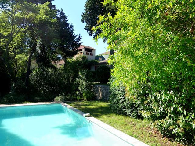 Vente Maison 6 pièces 200 m2 Nimes