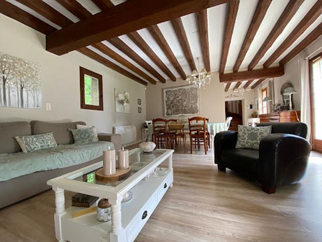 Vente Maison 6 pièces 200 m2 Normanville