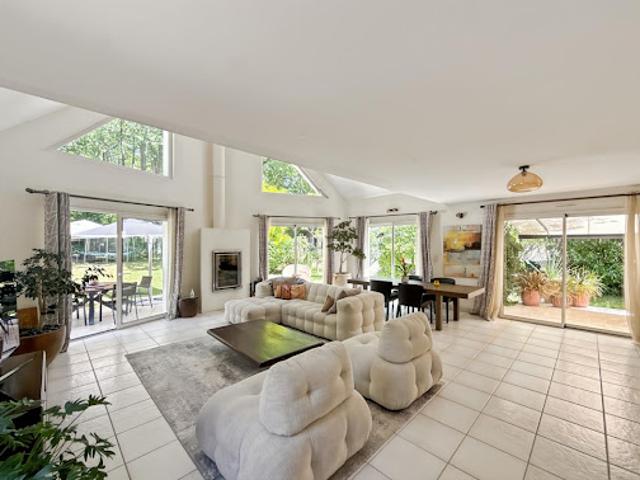 Vente Maison 6 pièces 200 m2 Ardon