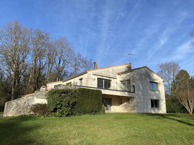 Vente Maison 6 pièces 200 m2 Bouëx