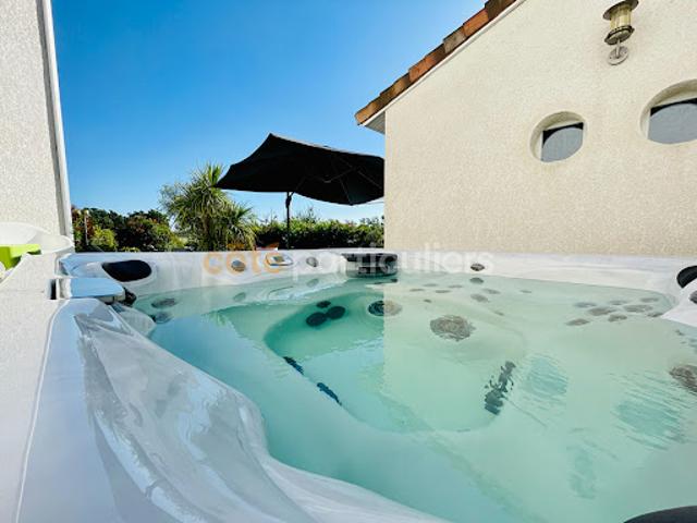 Vente Maison 6 pièces 200 m2 Bressols
