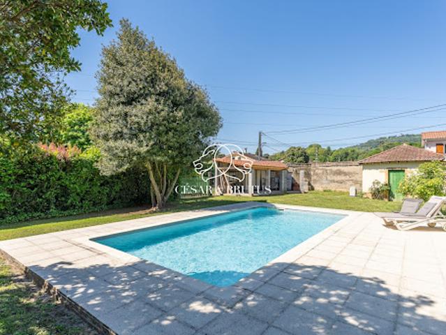 Vente Maison 6 pièces 200 m2 Collonges au Mont d'Or
