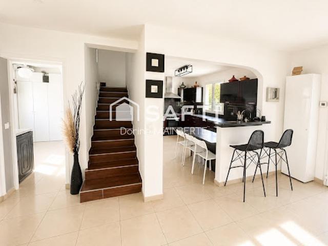 Vente Maison 6 pièces 188 m2 Drancy