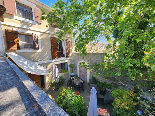 Vente Maison 6 pièces 200 m2 Eyragues