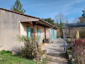 Vente Maison 6 pièces 200 m2 Escamps