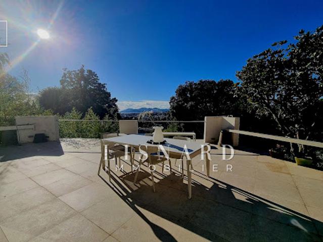 Vente Maison 6 pièces 200 m2 Le Cannet