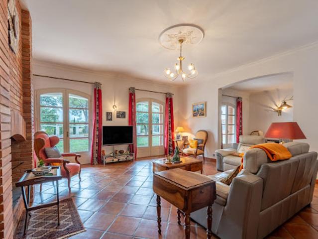 Vente Maison 6 pièces 200 m2 Le Fauga