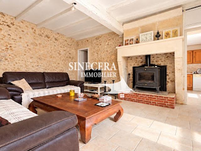 Vente Maison 9 pièces 200 m2 Petit Bersac
