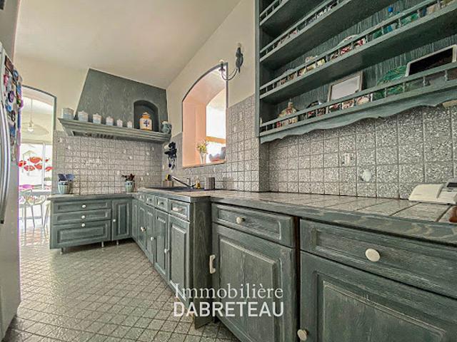 Vente Maison 6 pièces 200 m2 Saint Martin de Valgalgues