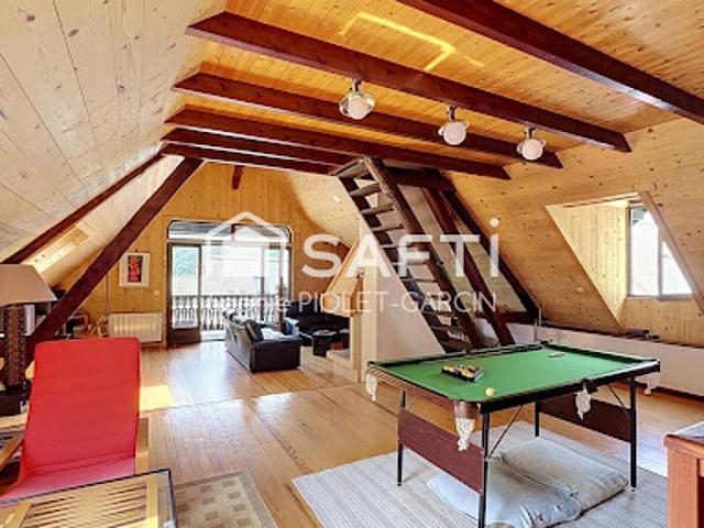Vente Maison 6 pièces 200 m2 Saint Chaffrey