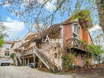 Vente Maison 8 pièces 192.42 m2 Saint Germain en Laye