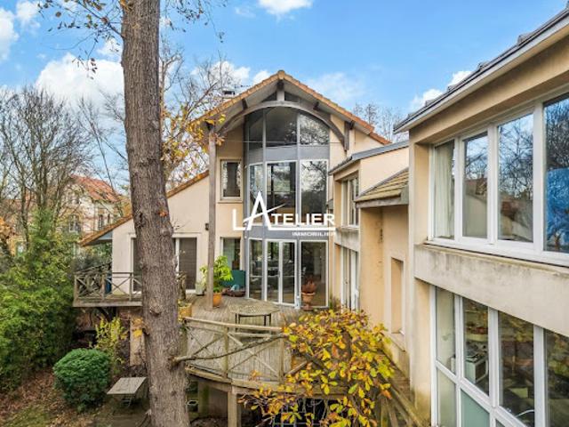 Vente Maison 8 pièces 192.42 m2 Saint Germain en Laye