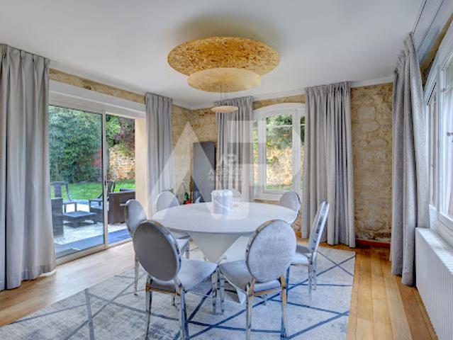 Vente Maison 6 pièces 200 m2 Sevres