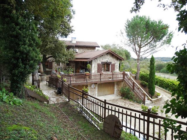 Vente Maison 6 pièces 200 m2 Taluyers