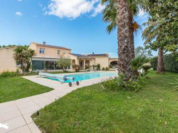 Vente Maison 6 pièces 221 m2 Valergues