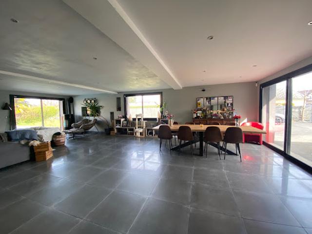 Vente Maison 6 pièces 200.48 m2 Villers Bocage