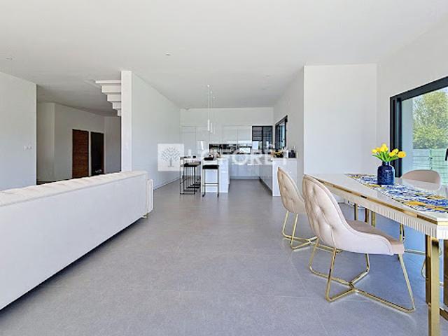 Vente Maison 6 pièces 200.41 m2 Loire Authion