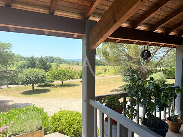 Vente Maison 6 pièces 202 m2 Parnac