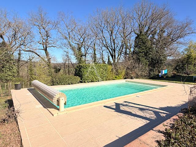 Vente Maison 6 pièces 202 m2 Parnac