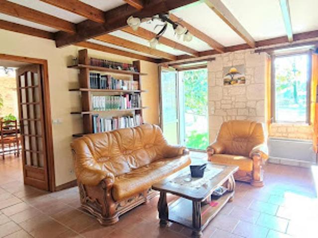 Vente Maison 6 pièces 202 m2 Saint Laurent Médoc