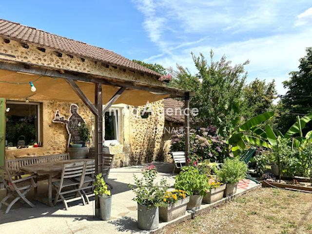 Vente Maison 6 pièces 203 m2 Salon