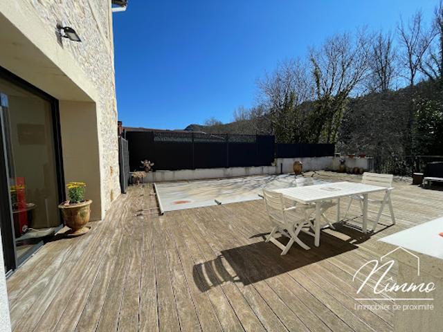 Vente Maison 6 pièces 203 m2 Sauve