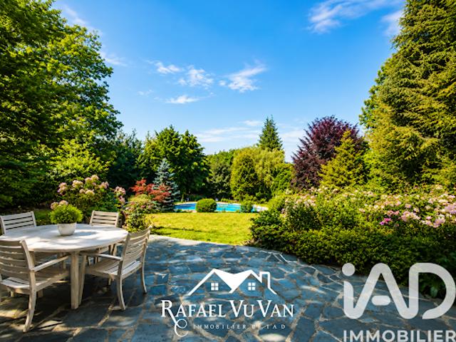Vente Maison 6 pièces 215 m2 Nesles la Vallée