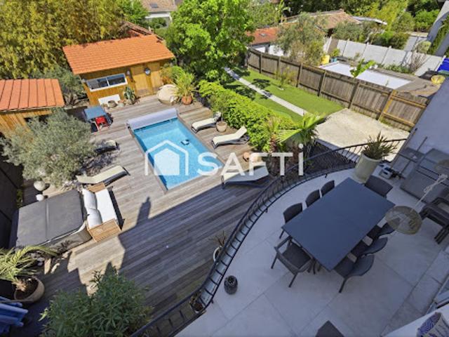 Vente Maison 6 pièces 215 m2 Talence