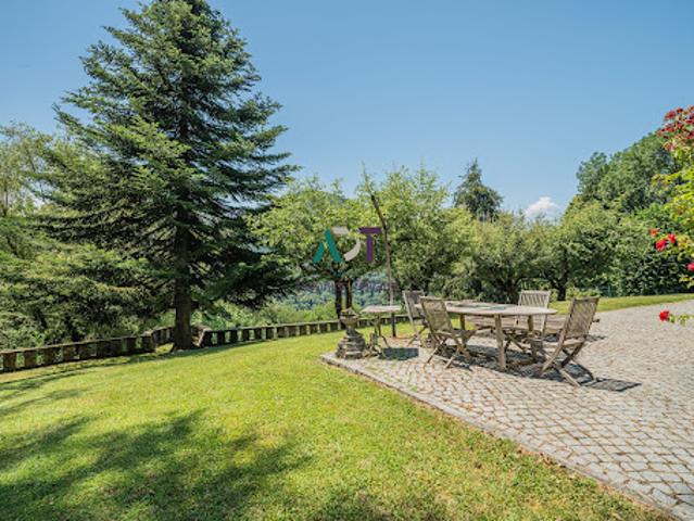 Vente Maison 6 pièces 215.35 m2 Saint Martin d'Uriage