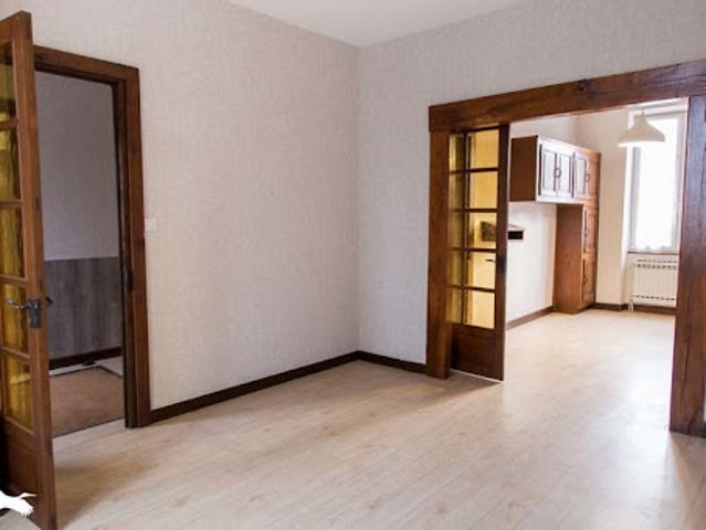 Vente Maison 6 pièces 216 m2 Bourganeuf