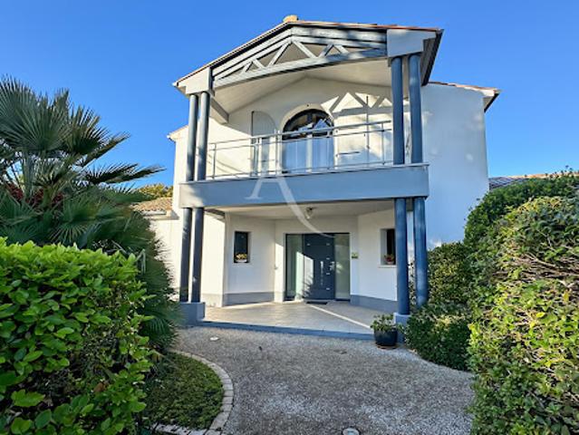 Vente Maison 6 pièces 216.66 m2 Saint Jean de Monts