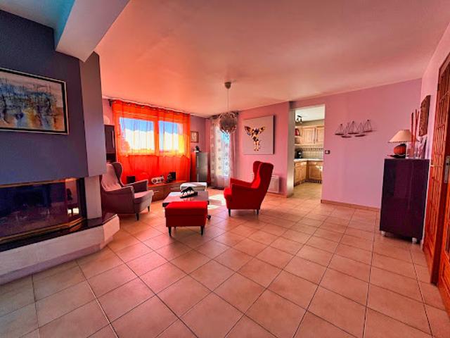 Vente Maison 6 pièces 217 m2 Montdidier
