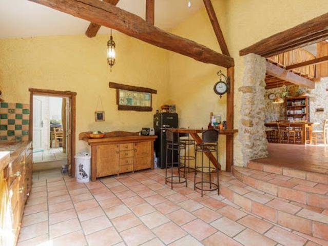 Vente Maison 6 pièces 217 m2 Carla Bayle