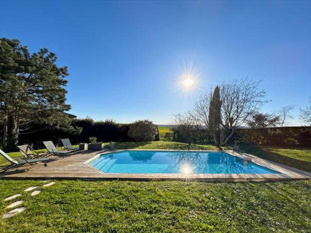 Vente Maison 6 pièces 219 m2 Odars