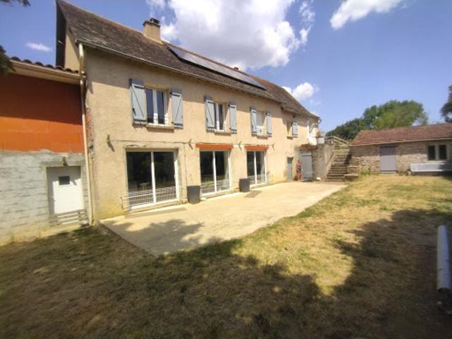 Vente Maison 6 pièces 219 m2 Saint Denis Catus