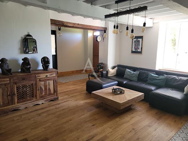 Vente Maison 6 pièces 219 m2 Samatan