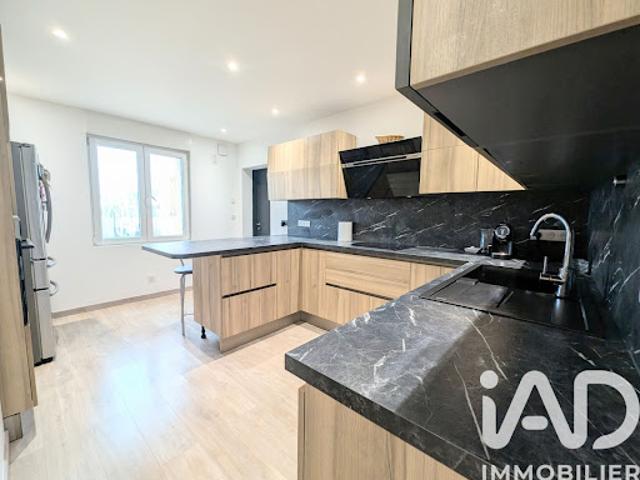 Vente Maison 6 pièces 210 m2 Marly