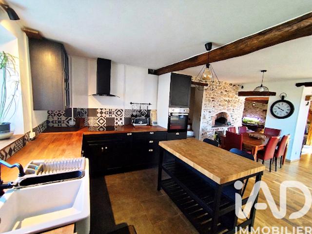 Vente Maison 6 pièces 210 m2 Montreuil aux Lions