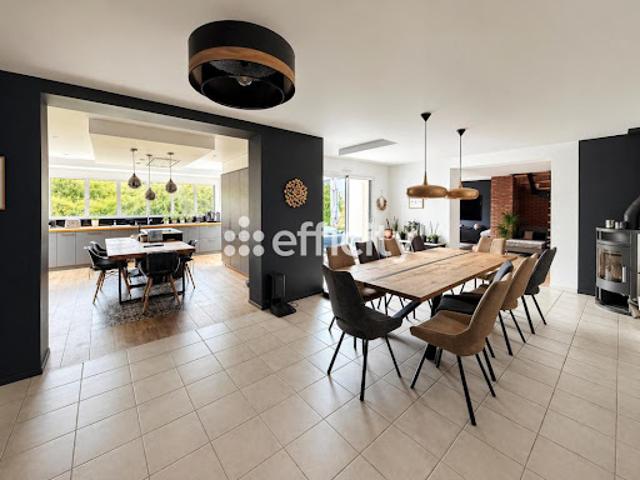 Vente Maison 6 pièces 210 m2 Brece