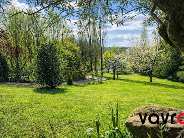 Vente Maison 10 pièces 197.25 m2 Saint Genis Laval