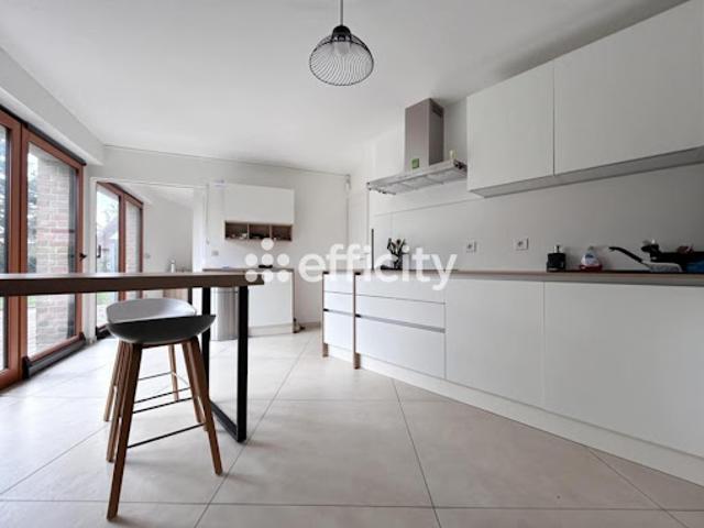 Vente Maison 6 pièces 210 m2 Halluin