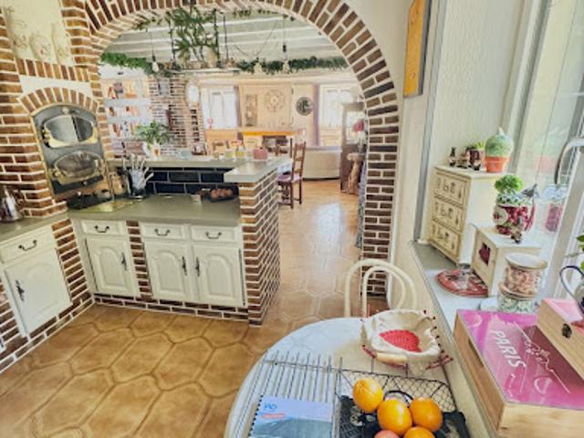 Vente Maison 6 pièces 210 m2 La Noue
