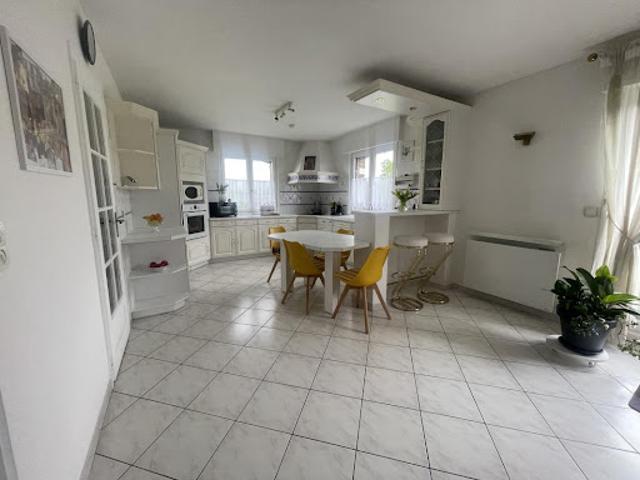 Vente Maison 6 pièces 210 m2 Phalempin
