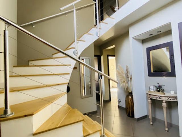 Vente Maison 6 pièces 210 m2 Rumigny