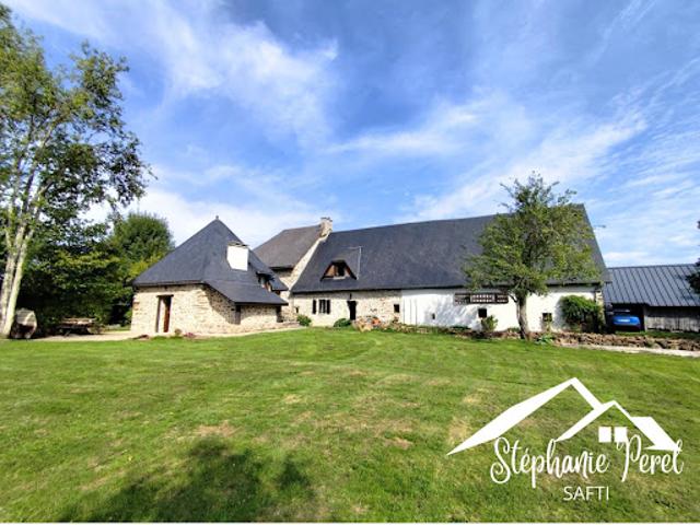 Vente Maison 6 pièces 210 m2 Saint Etienne aux Clos