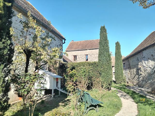 Vente Maison 6 pièces 210 m2 Villemer
